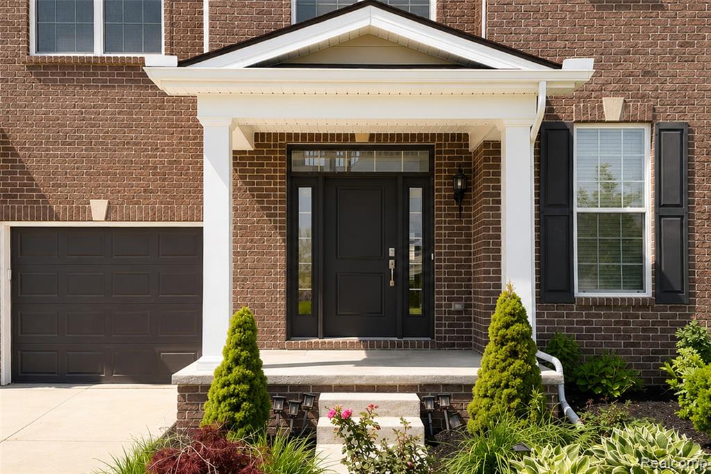 51040 Woodford Drive, Canton, MI 48188 — Photo 4