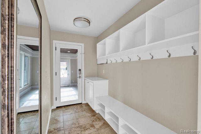 410 CATALPA Drive, Birmingham, MI 48009 — Photo 17