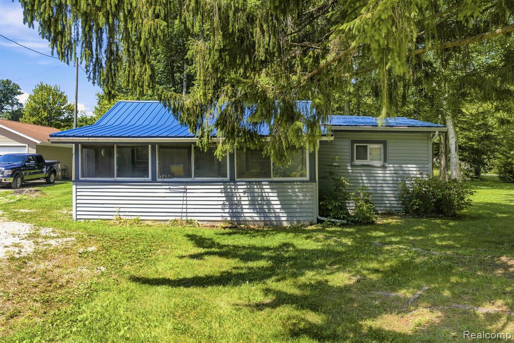 7496 Forest Drive, Lexington, MI 48450 — Photo 4