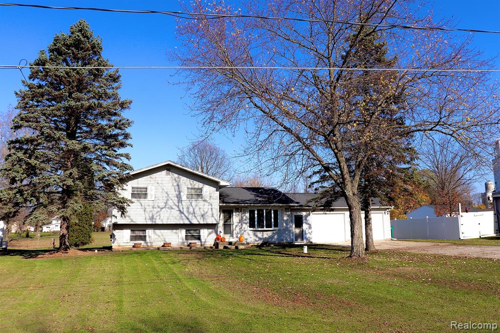 11635 Peelman Drive, Lennon Vlg, MI 48449 — Photo 33