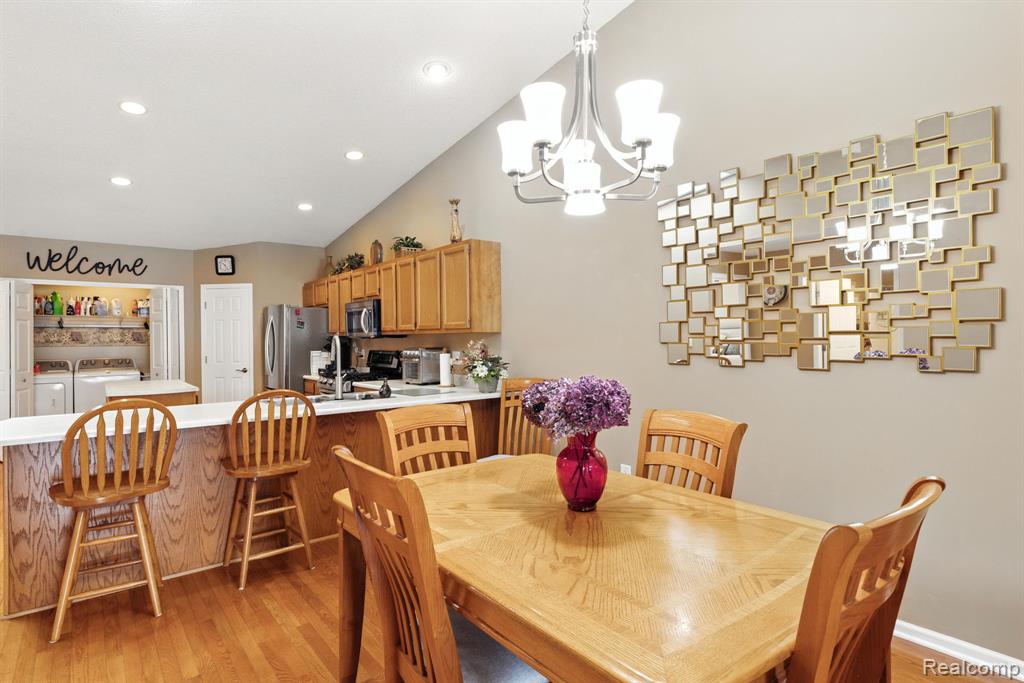 810 Crystal Lane, Marysville, MI 48040 — Photo 15