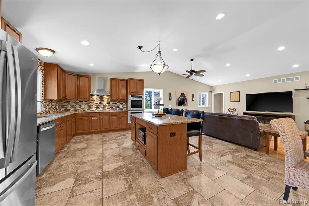 607 Letts Road, Oakland, MI — Photo 9