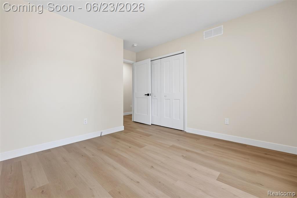 3108 Falcon Drive, 25, Burton, MI 48519 — Photo 22