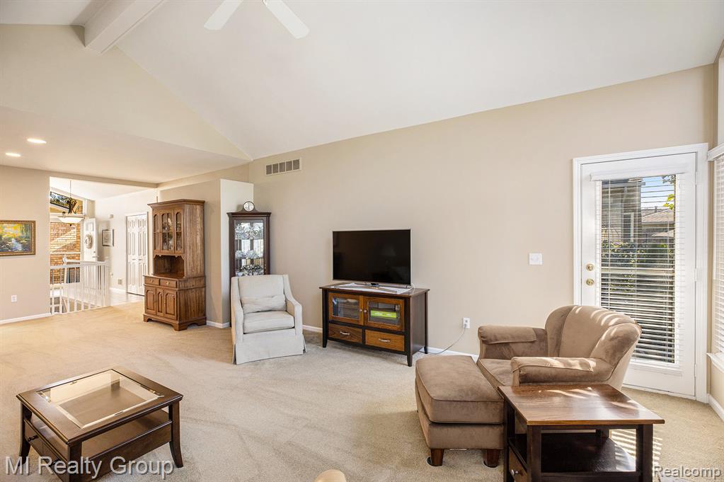 50317 Highpoint Court, Macomb, MI 48044 — Photo 6