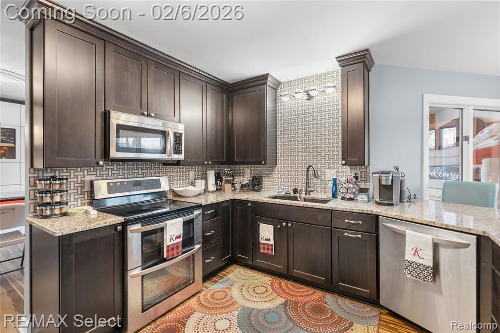 5031 McCandlish Road, Grand Blanc, MI 48439 — Photo 9
