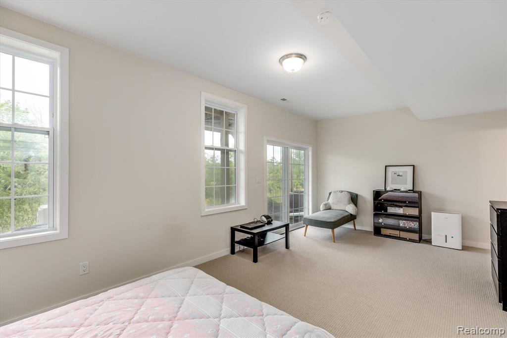 2846 RIDINGTON Road, Ann Arbor, MI 48105 — Photo 31