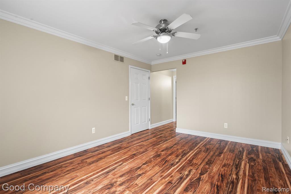 45515 Hidden View Court, Utica, MI 48315 — Photo 13