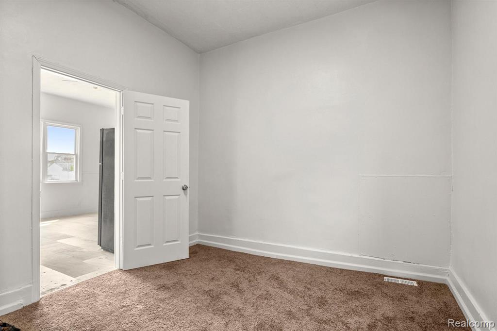 6203 Chase Road, Dearborn, MI 48126 — Photo 6