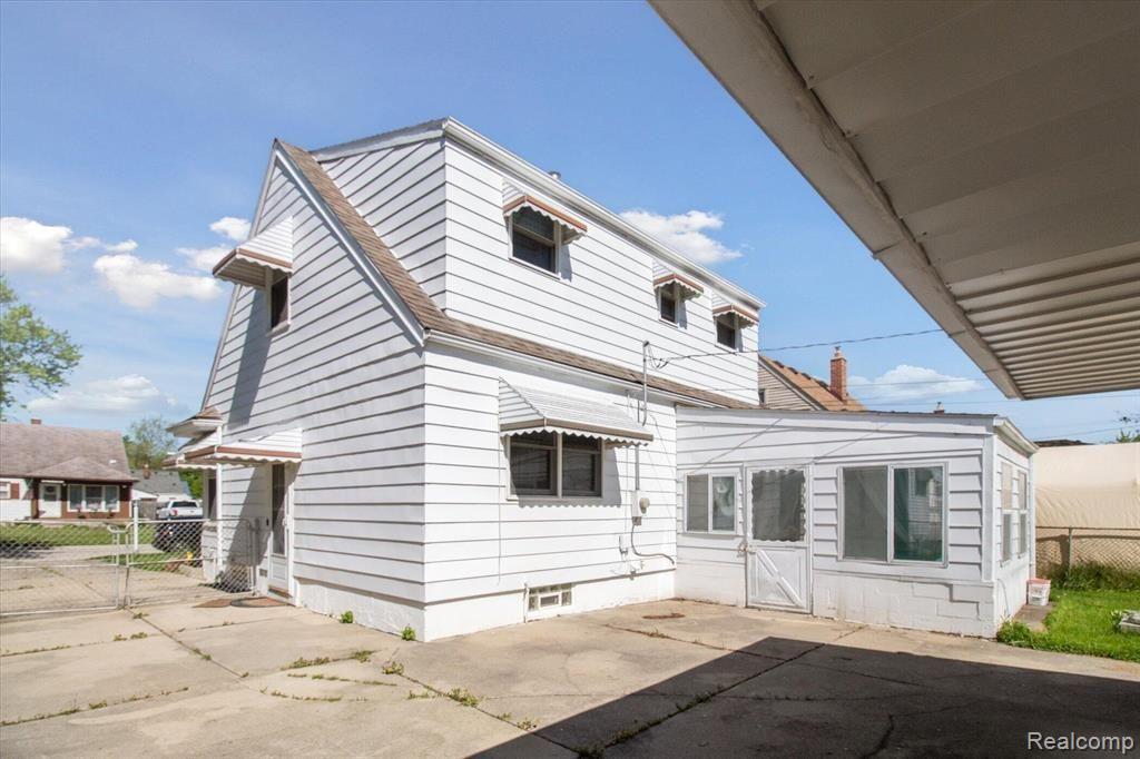 6918 Gilman Street, Garden City, MI — Photo 3