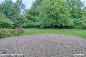 8842 STONEBRIDGE, Van Buren, MI 48111 — Photo 39