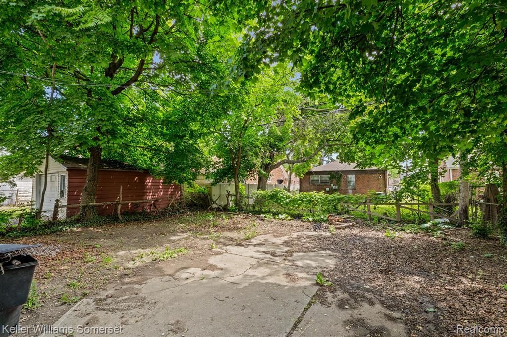 15766 Ferguson Street, Detroit, MI 48227 — Photo 25