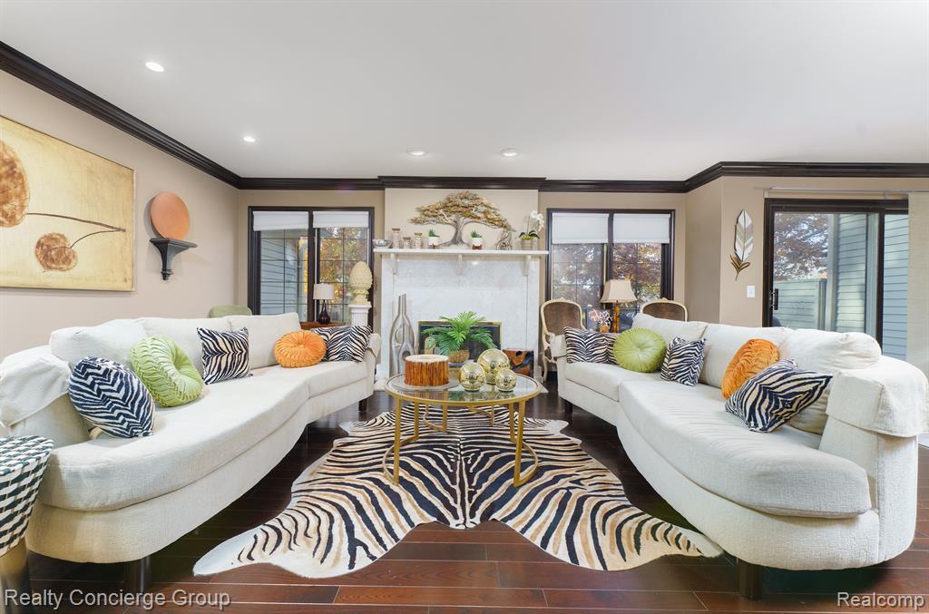 4526 GOLF VIEW Drive, Brighton, MI 48116 — Photo 10