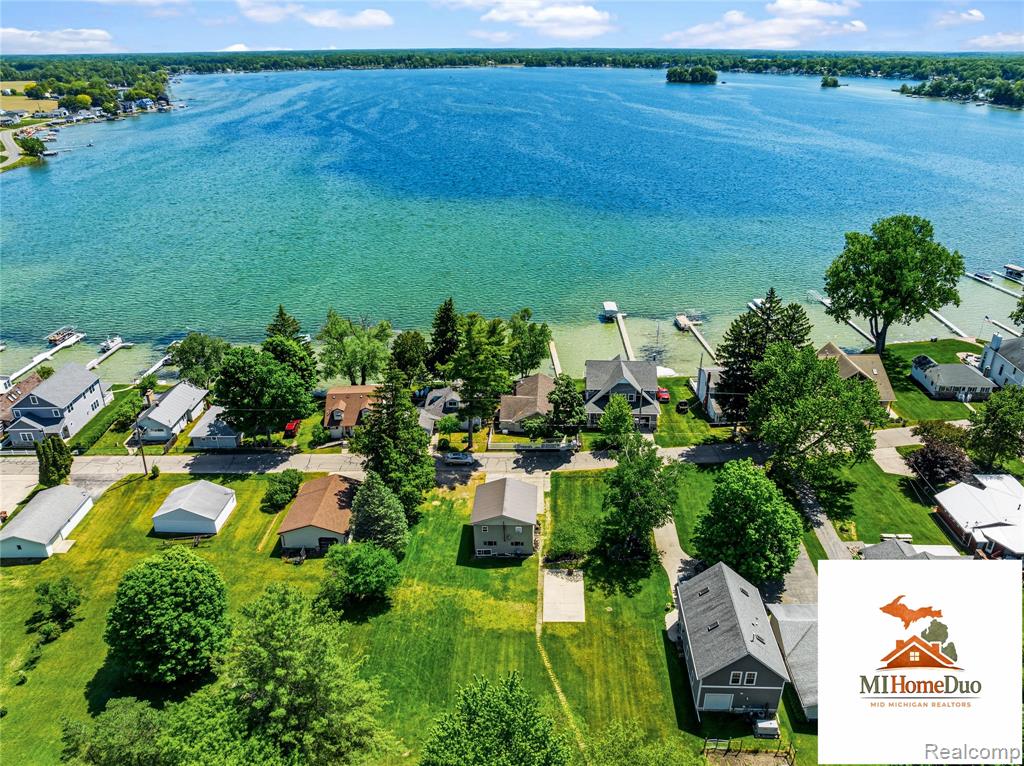 1947 Strait Tow Boulevard, Crystal, MI 48818