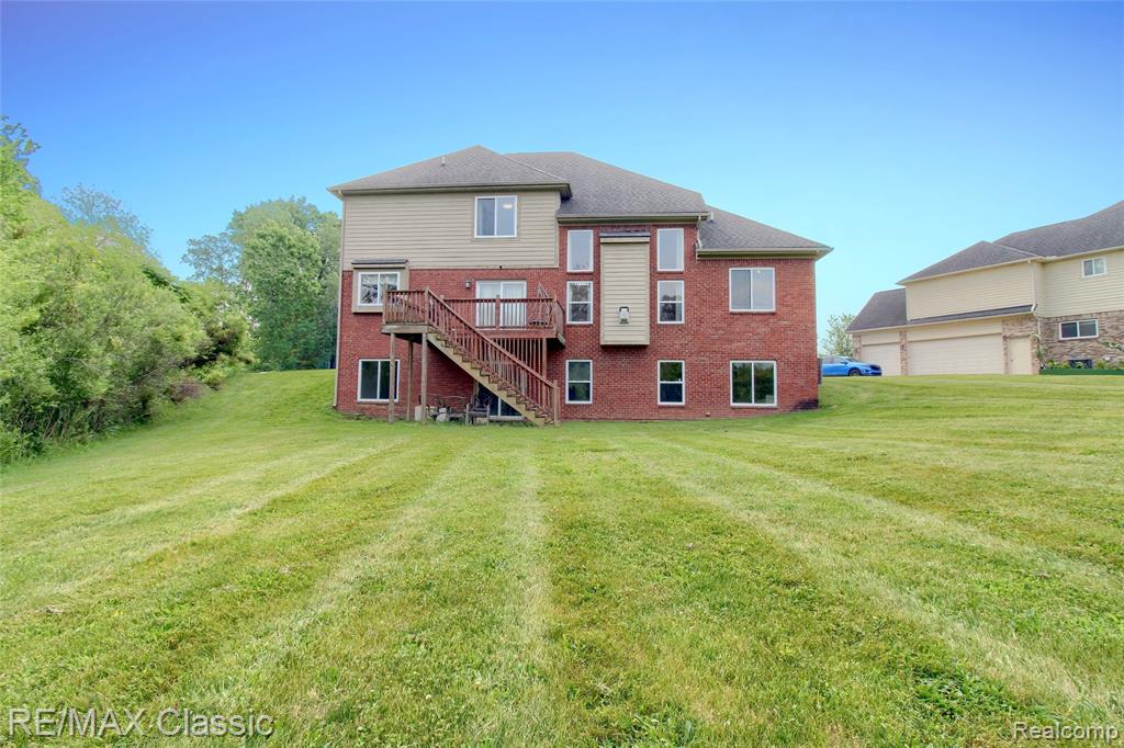 761 Nissen Court, Wixom, MI 48393 — Photo 41