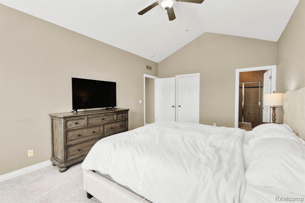 48888 Amanda Lane, Shelby Twp, MI 48317 — Photo 27