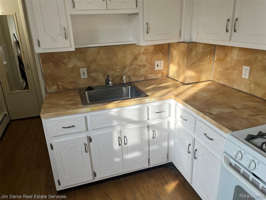 509 SAINT CLAIR, Grosse Pointe, MI 48230 — Photo 7