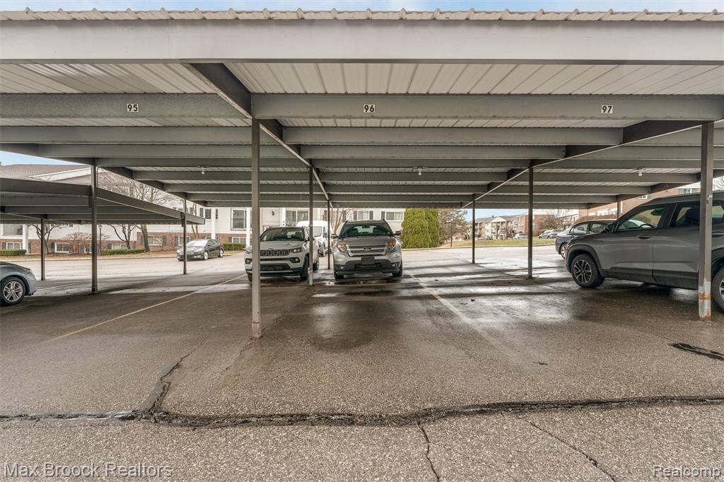 420 Baldwin Avenue, 84, Rochester, MI 48307 — Photo 25