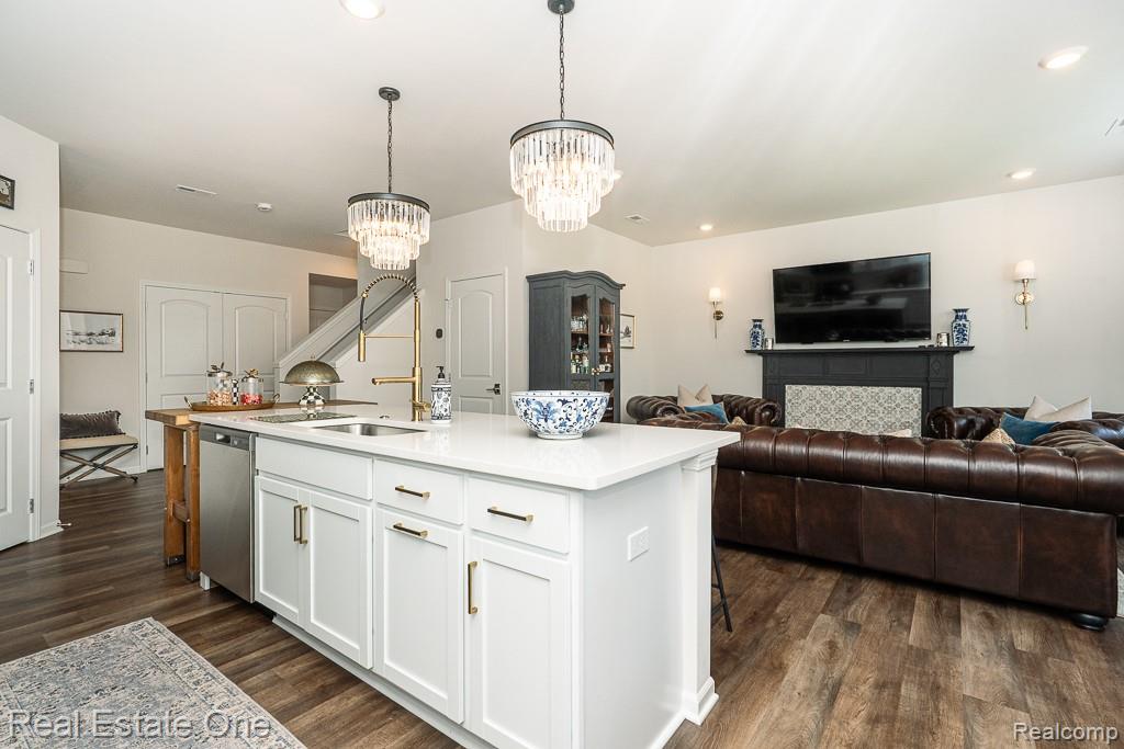 8584 Grove Street, Washington, MI — Photo 9
