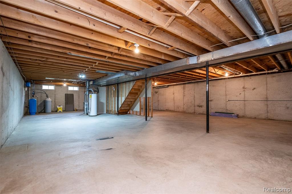 9416 S State Road, Goodrich Vlg, MI — Photo 38