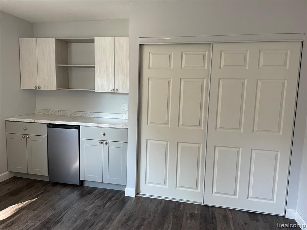 8981 Devon Drive, Shelby Twp, MI 48317 — Photo 17