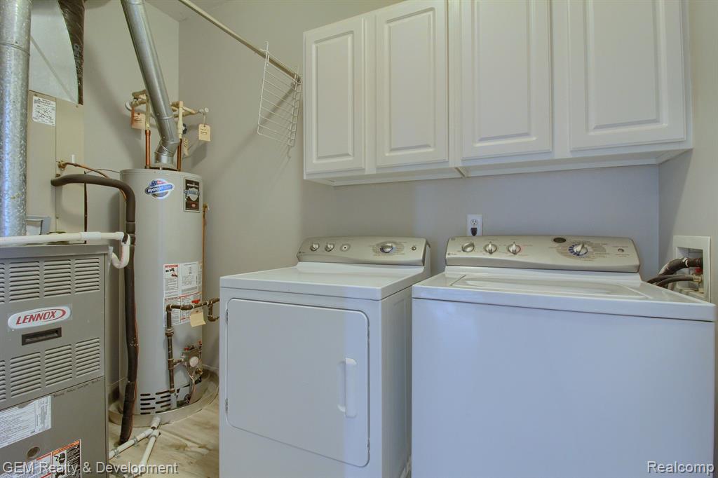 40420 BLYTHEFIELD Lane, Canton, MI 48188 — Photo 23