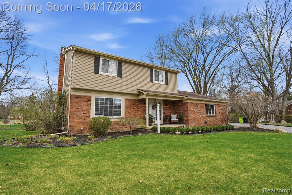 9610 Woody Court, White Lake, MI — Photo 2