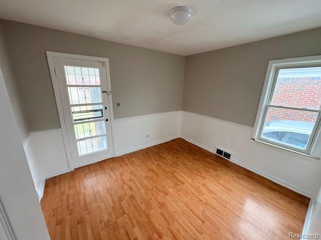 15337 Veronica Avenue, Eastpointe, MI 48021 — Photo 11