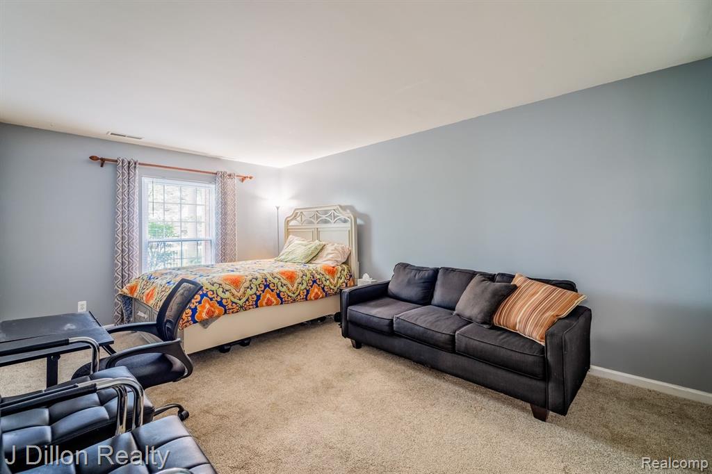 4275 DEESIDE Drive, Brighton, MI 48116 — Photo 24