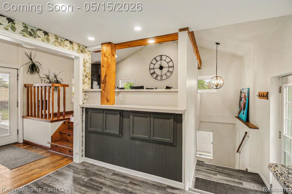425 Cabinet Street, Milford, MI 48381 — Photo 11
