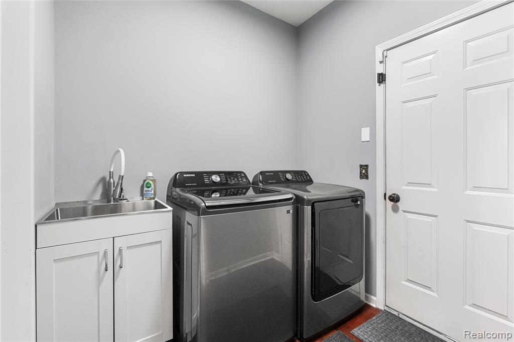 489 N Washington Street, Lake Orion, MI 48362 — Photo 17