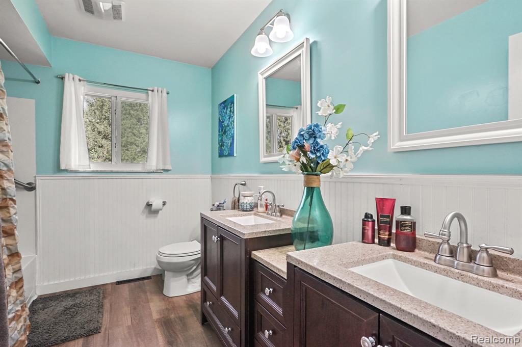 5014 Oak Hill Road, Clarkston, MI 48348 — Photo 18
