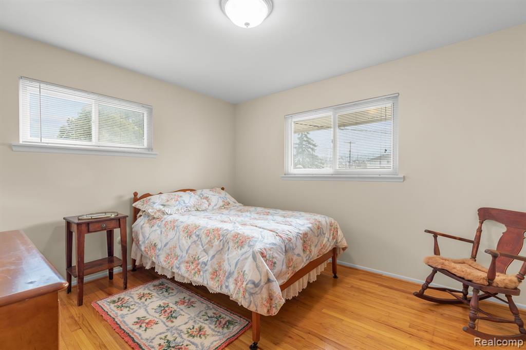 4151 red cedar Street, Trenton, MI 48183 — Photo 18