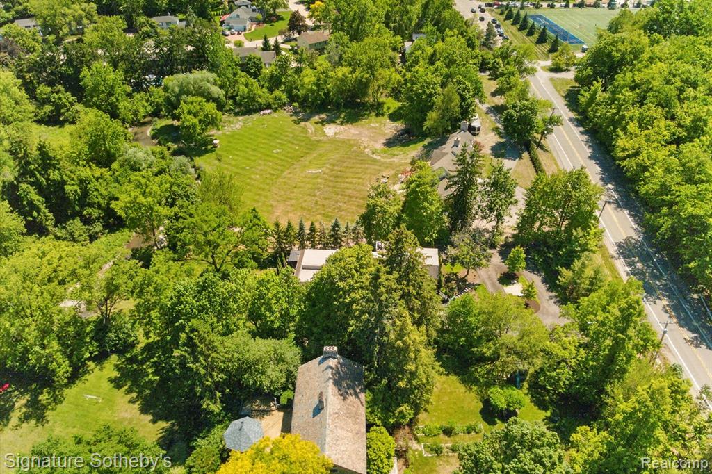 30650 Lahser Road, Beverly Hills, MI 48025 — Photo 88