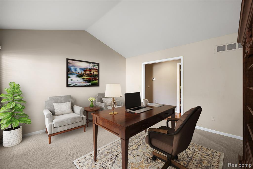 2401 HICKORY GLEN Drive, Bloomfield Hills, MI 48304 — Photo 13