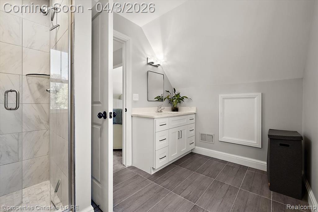 929 N Pleasant Street, Royal Oak, MI 48067 — Photo 34