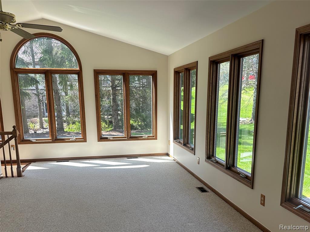 8329 Caribou Trail, Clarkston, MI 48348 — Photo 21