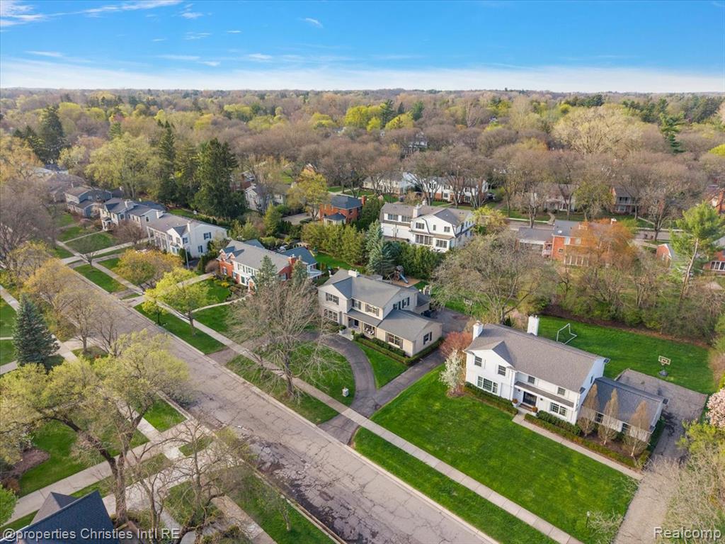 2684 Bradway Boulevard, Bloomfield Hills, MI 48301 — Photo 71