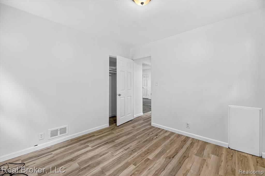 602 S Meade Street, Flint, MI 48503 — Photo 25