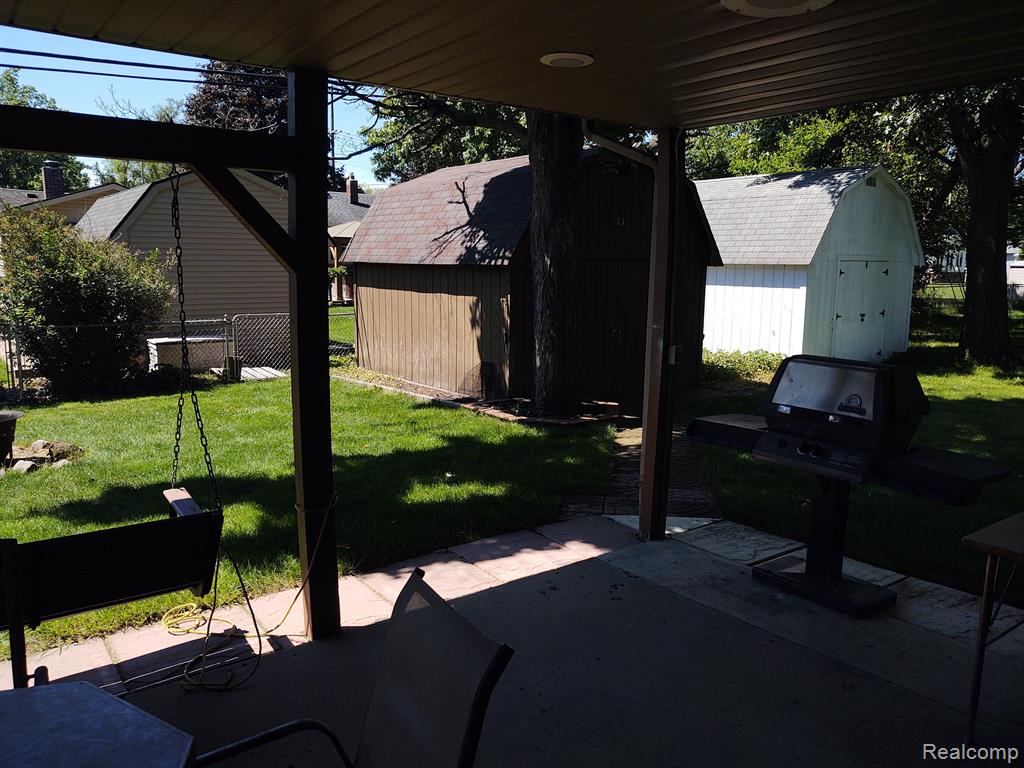 7460 FLICKINGER Drive, Shelby Twp, MI 48317 — Photo 51