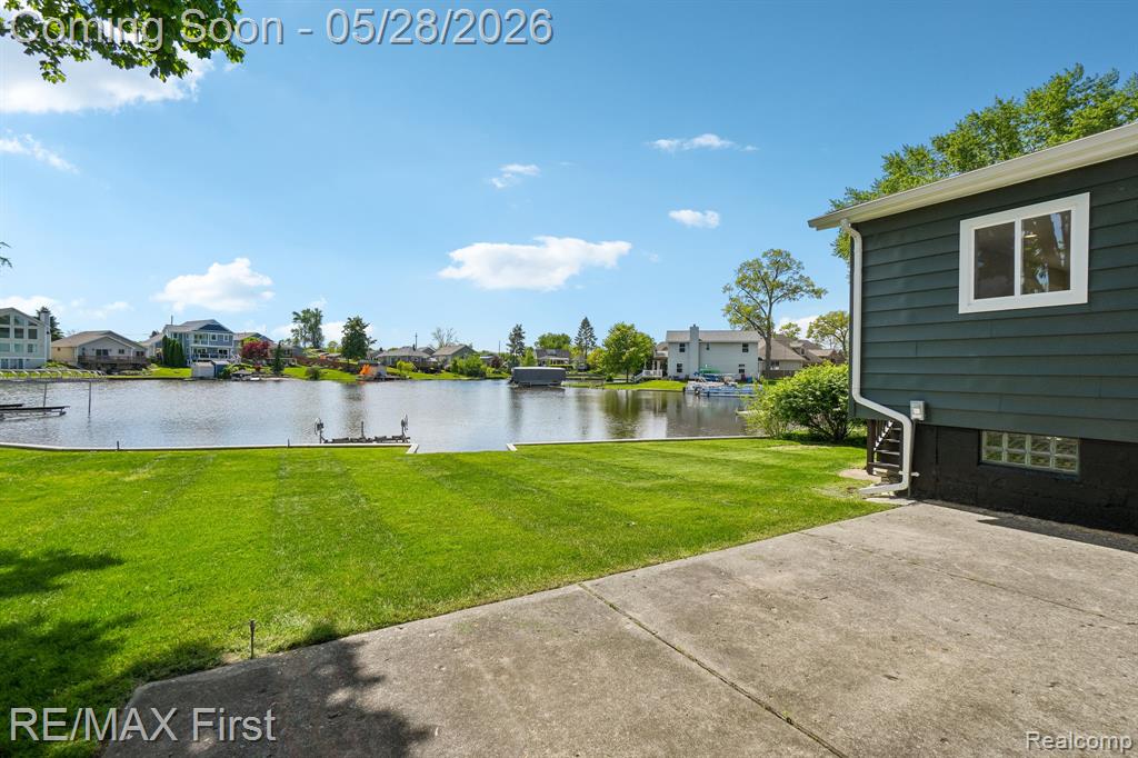 9403 Buckingham Street, White Lake, MI — Photo 36