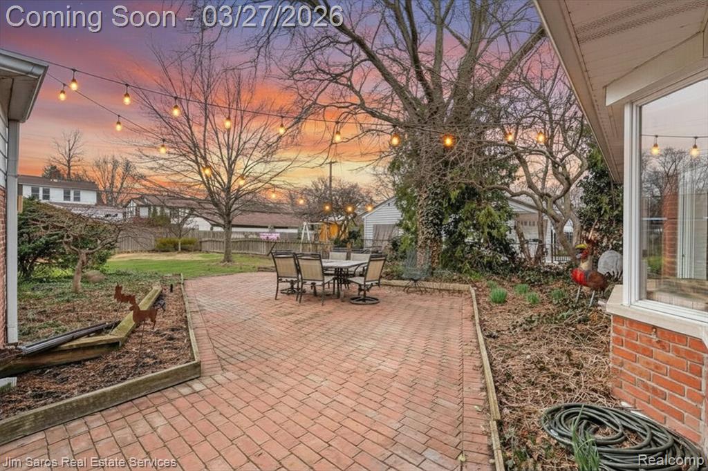 789 Lakeland Street, Grosse Pointe, MI 48230 — Photo 27