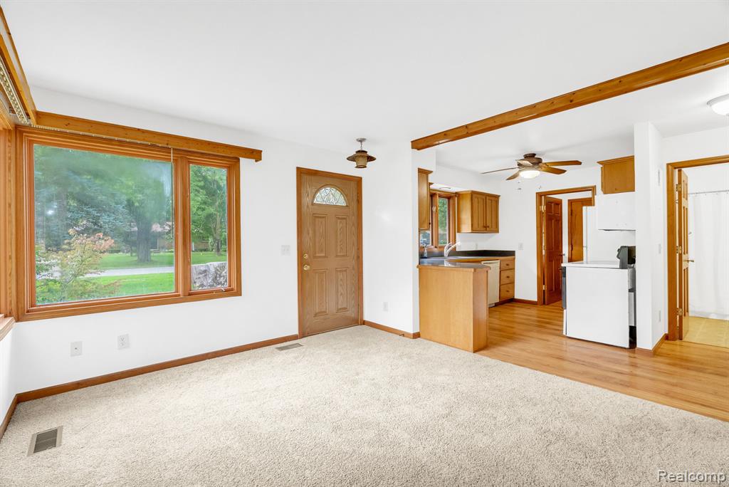 538 N Neeper Street, Capac, MI 48014 — Photo 7