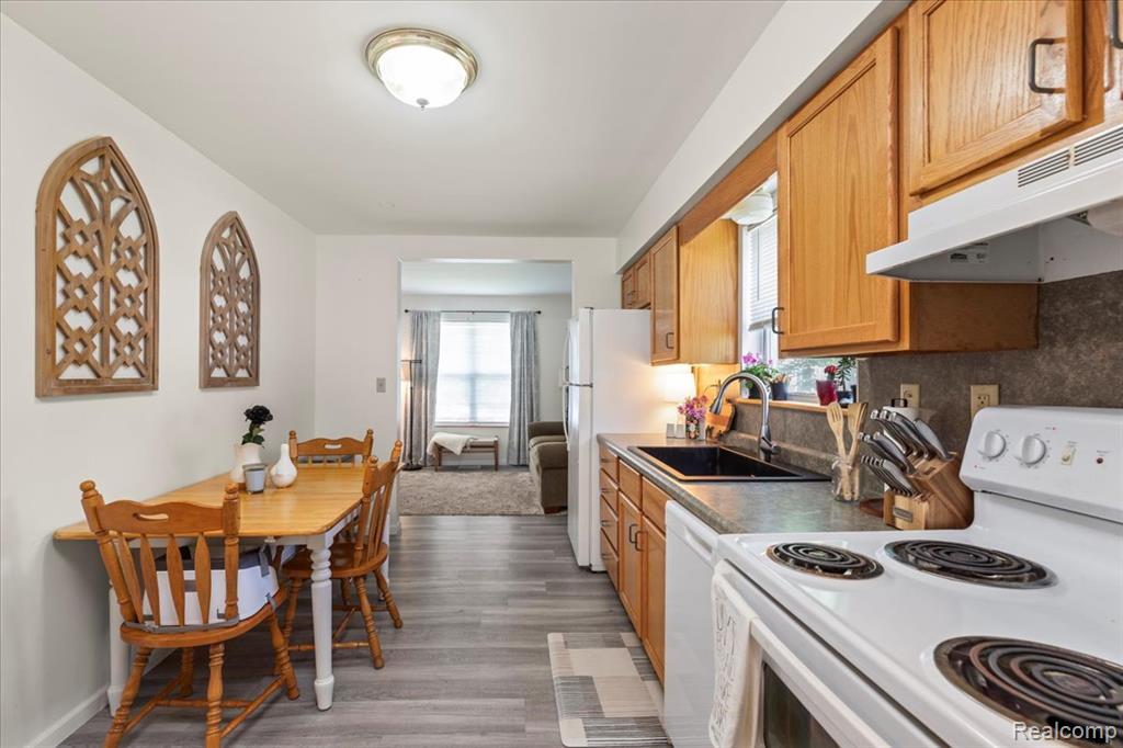 501 Front Street, Holly, MI 48442 — Photo 18