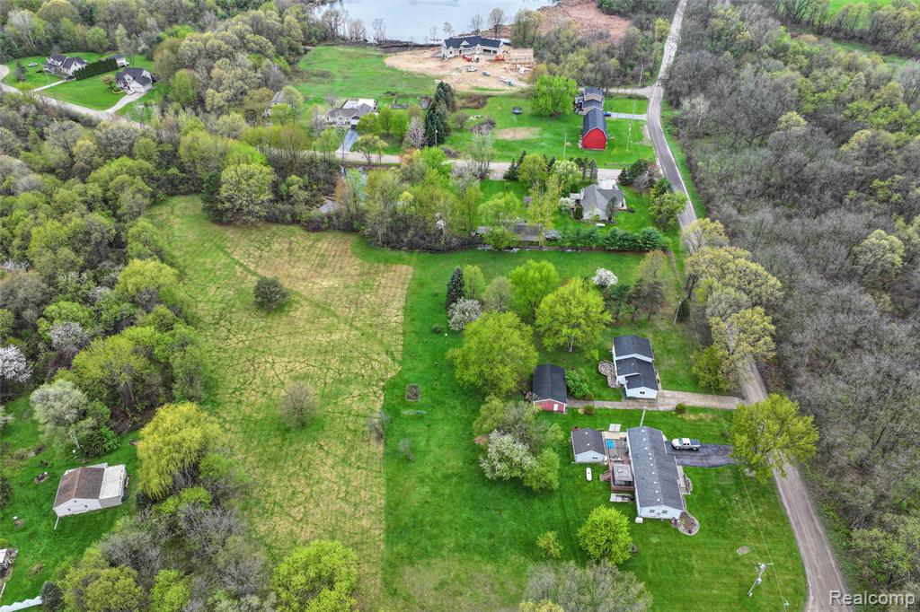 5244 Rood Road, Holly, MI 48442 — Photo 16