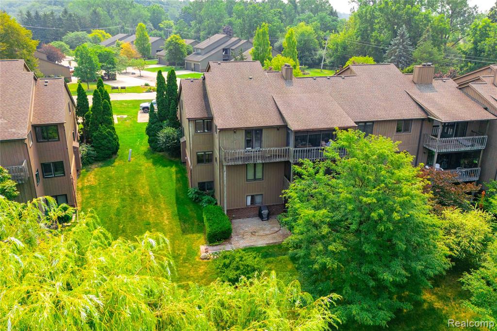 9830 Hawthorne Glen Drive, Grosse Ile, MI 48138 — Photo 8