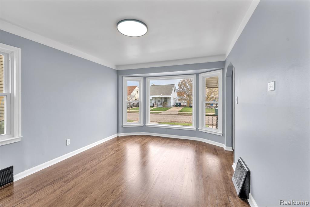 437 Mayflower Avenue, Lincoln Park, MI 48146 — Photo 16