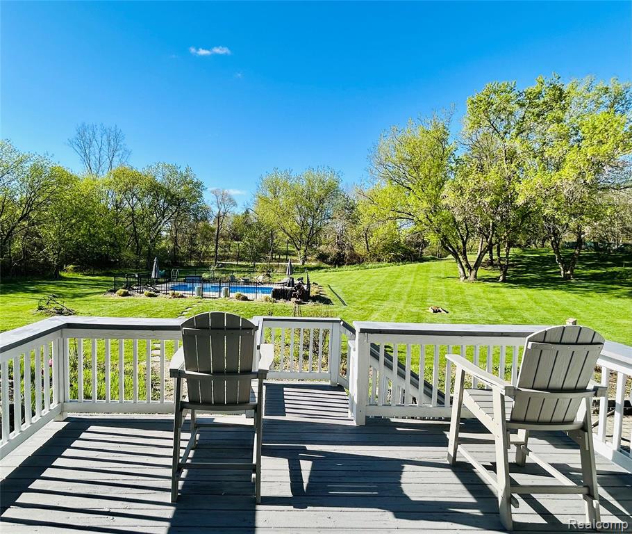 6060 Challis Road, Brighton, MI 48116 — Photo 41