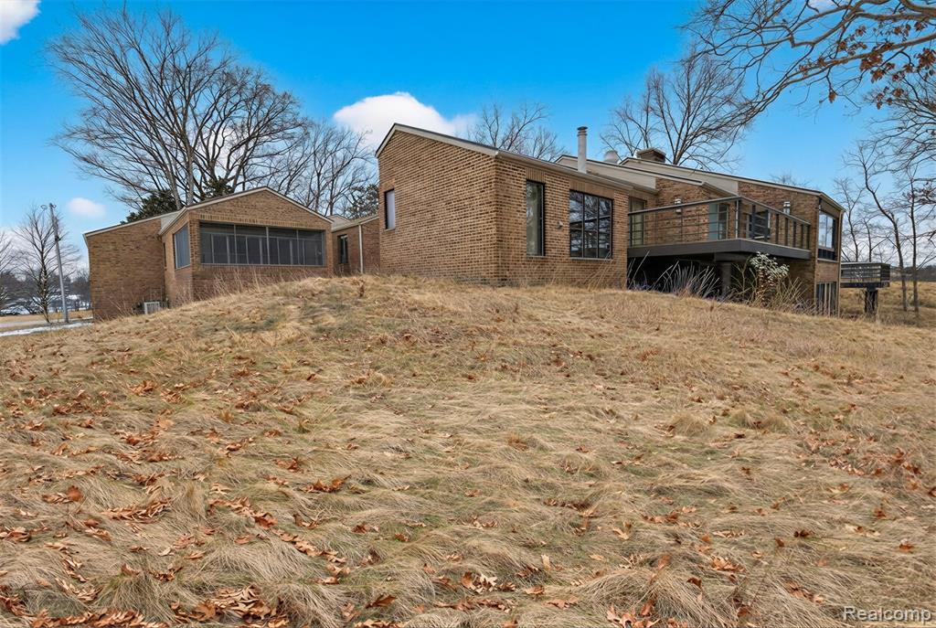 2551 Patterson Lake Road, Pinckney, MI 48169 — Photo 14
