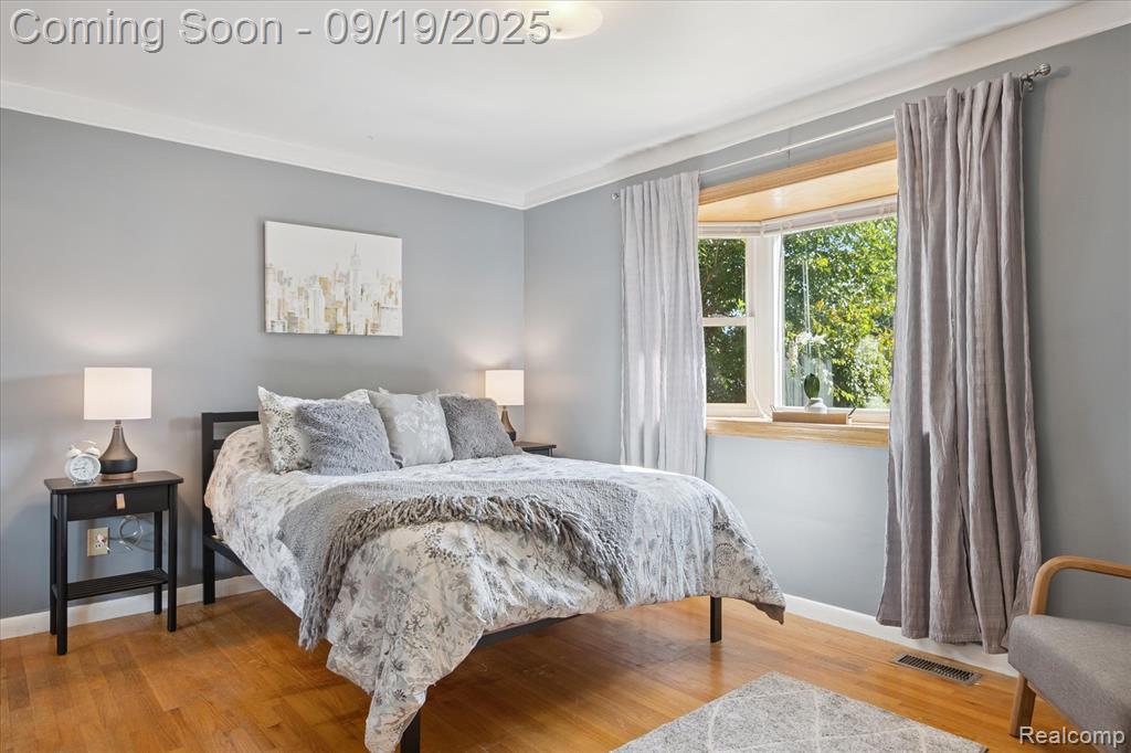 8425 Wormer, Dearborn Heights, MI 48127 — Photo 5