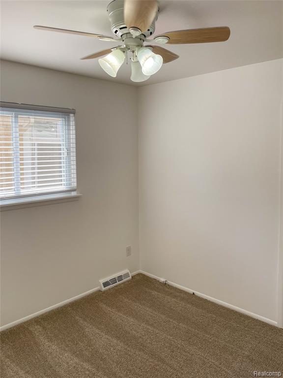 8412 Busch, Center Line, MI 48015 — Photo 9